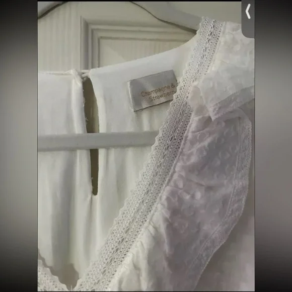 White Dress - Picture 3 of 4